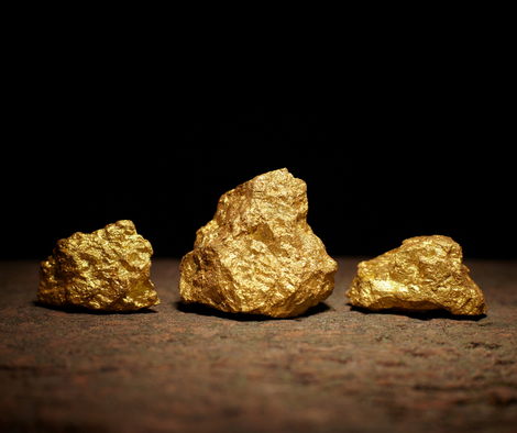 Družinsko varčevanje z zlatom: kako otrokom približati finančno pismenost skozi plemenite kovine